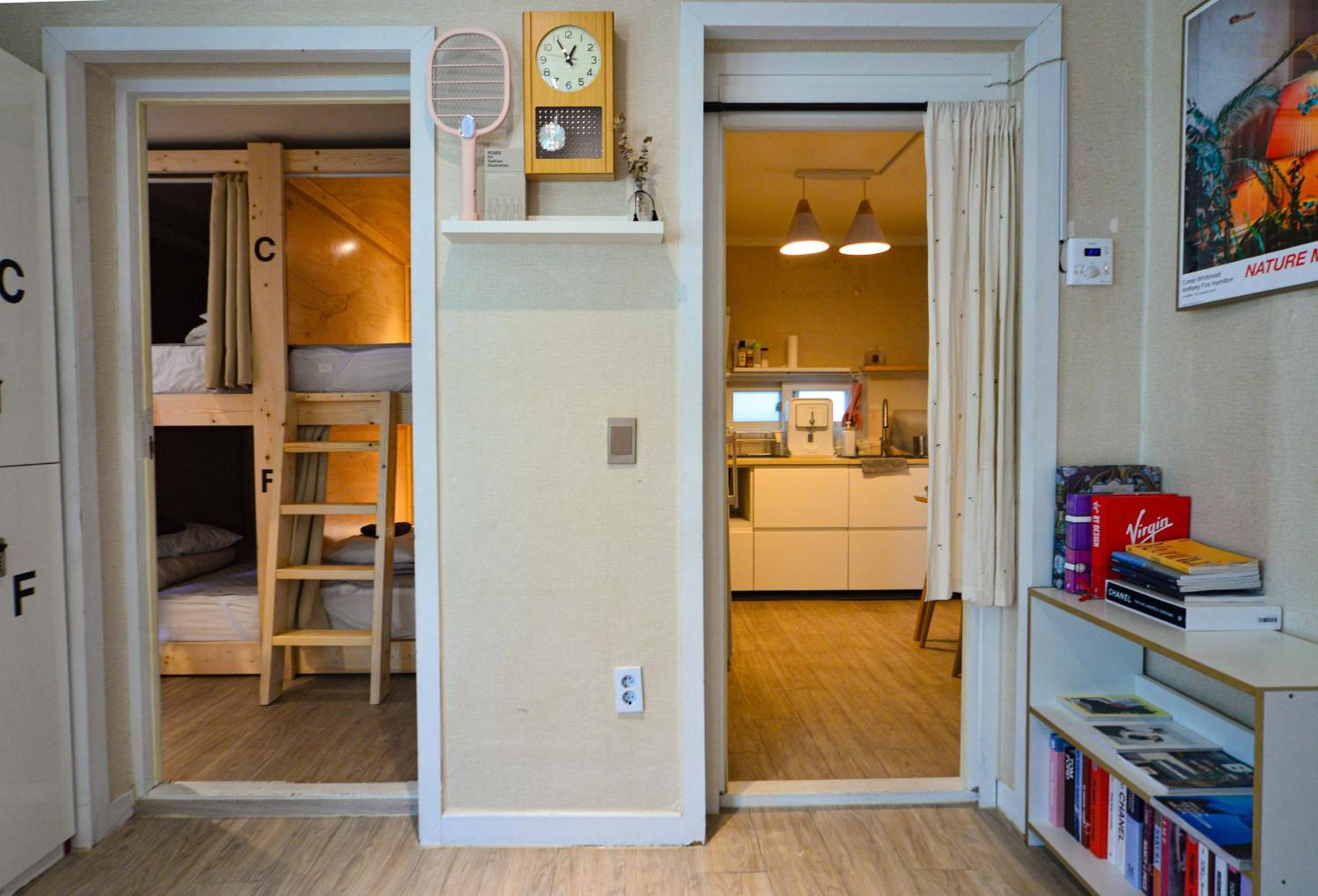 Helloworld Guesthouse Seoul Exterior photo
